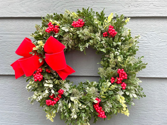 Frosted eucalyptus red berry Christmas wreath, red berry eucalyptus winter wreath, frosted pine eucalyptus wreath, boxwood berry wreath
