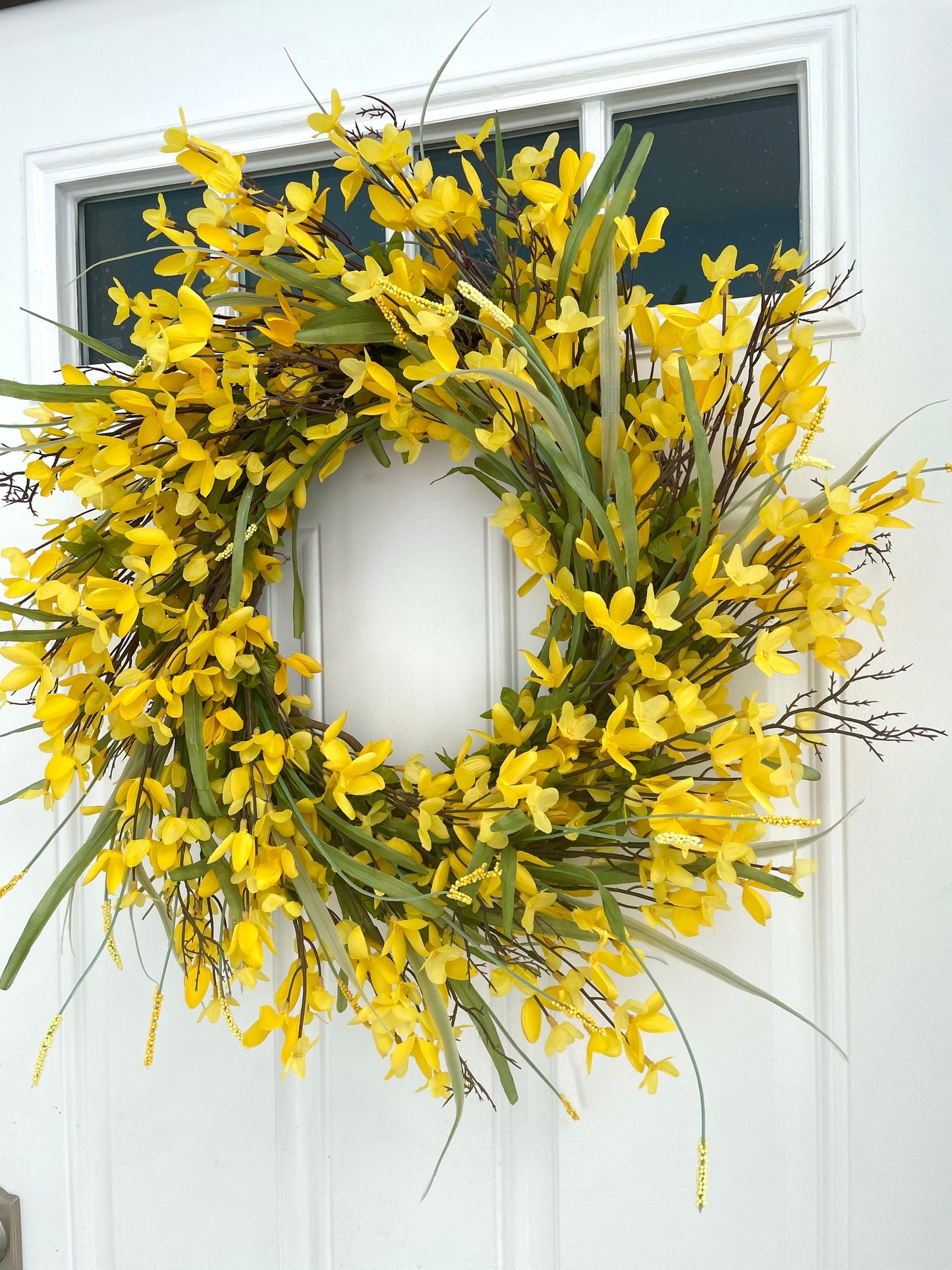 yellow forsythia wreath for front door, spring summer yellow wreath, spring forsythia wreath, farmhouse wreath, Easter wreath